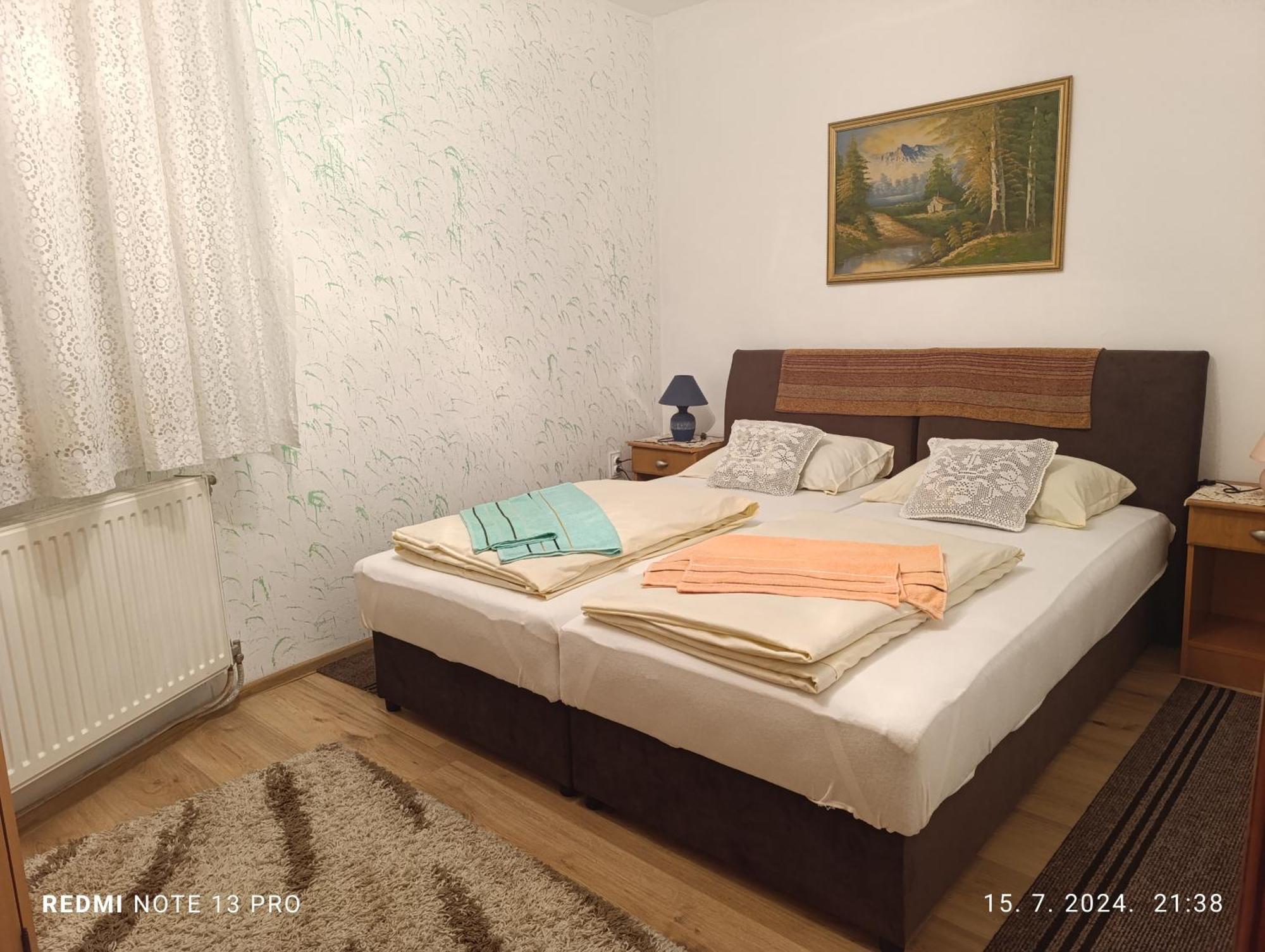 Apartment Safir - Free Parking Saraievo Exterior foto