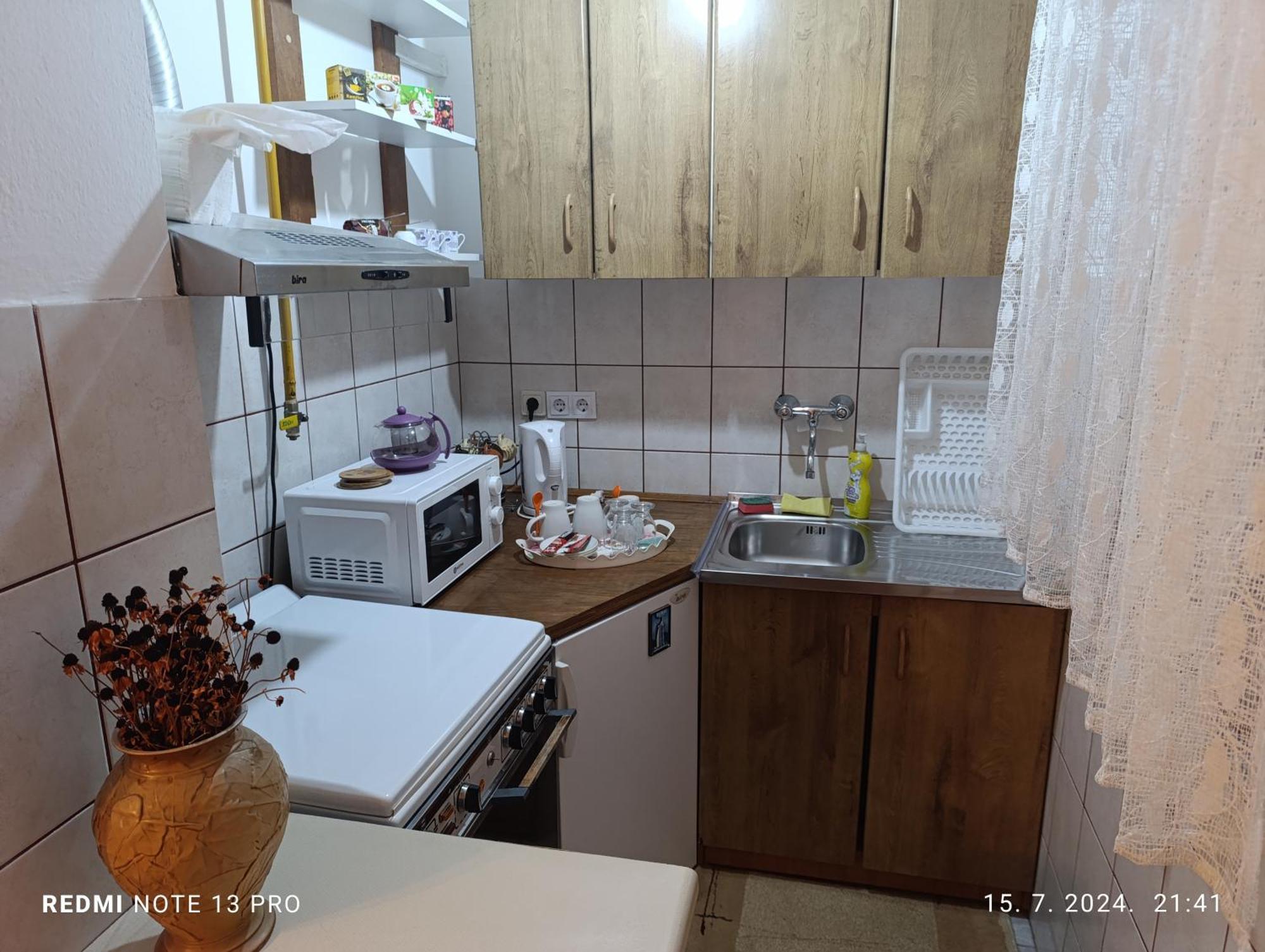 Apartment Safir - Free Parking Saraievo Exterior foto