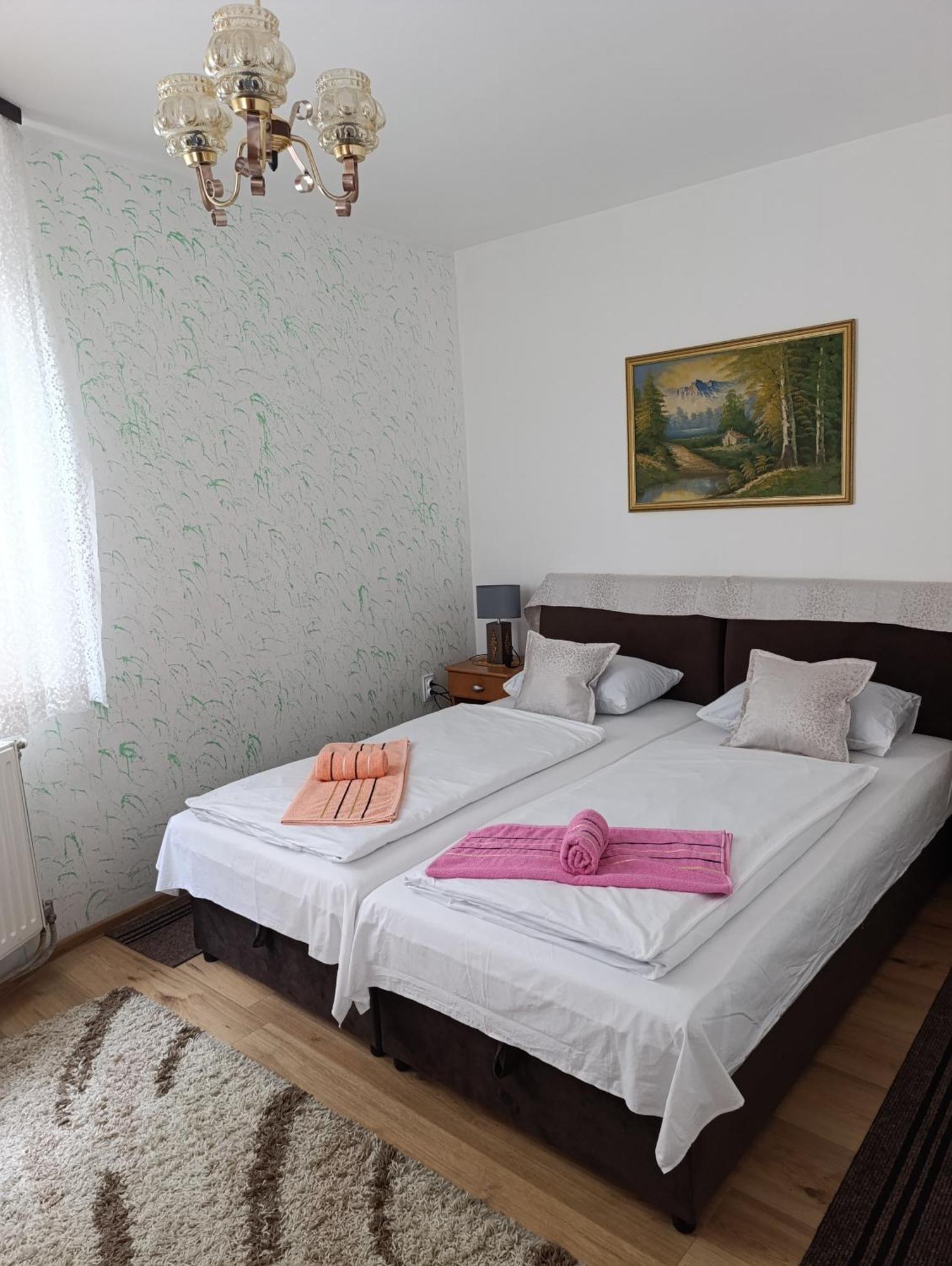 Apartment Safir - Free Parking Saraievo Exterior foto